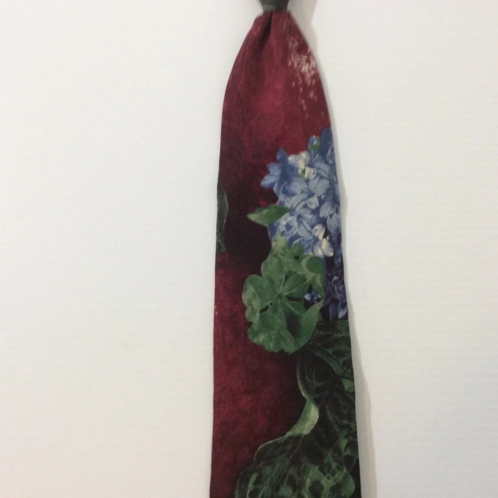 STRUCTURE Mens Necktie Tie Silk Italian Red Purple Green USA 3.75 in width